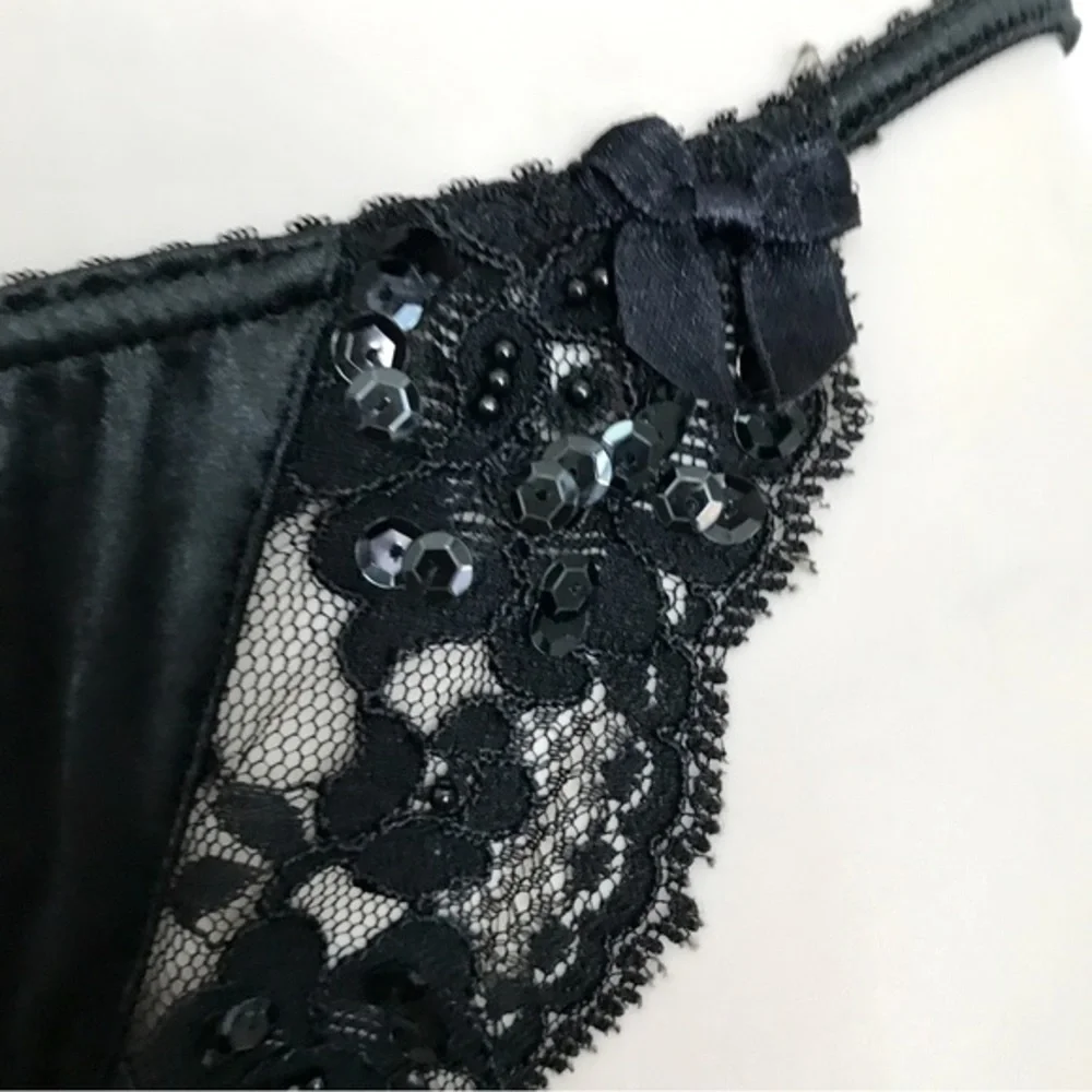 Vintage 90’s Victoria’s Secret Sequin and Beaded Satin Black String Bikini CTRR‎